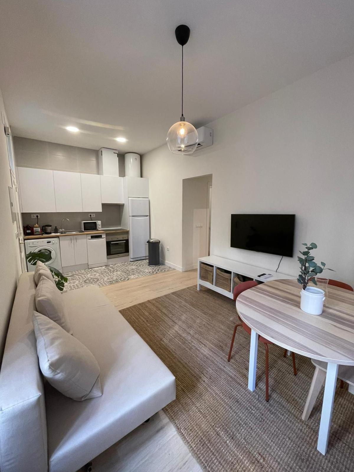 Bajo Duplex 7Pax A 5 Min De Gran Via-Malasana مدريد المظهر الخارجي الصورة